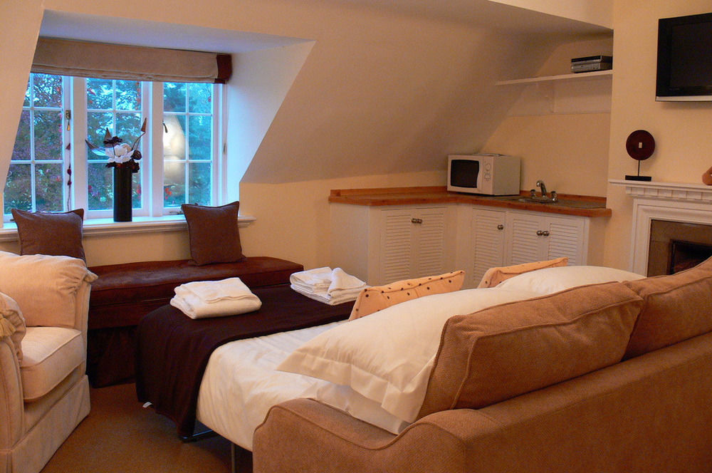 Pbc - Perriford House Hotell Kidderminster Exteriör bild